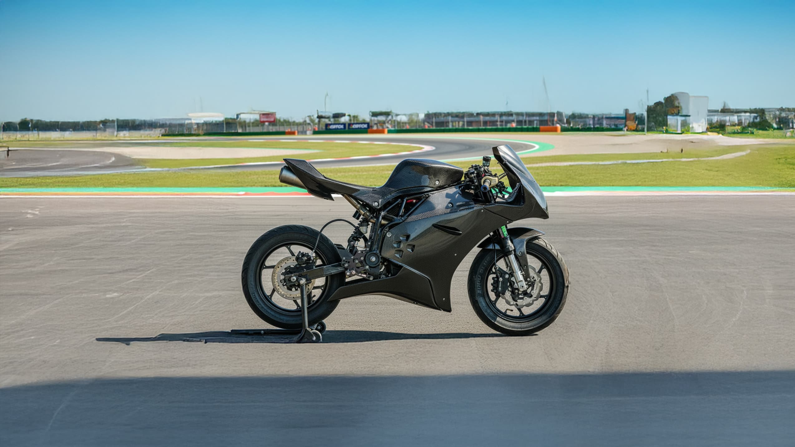 Helium 160 Side Profile